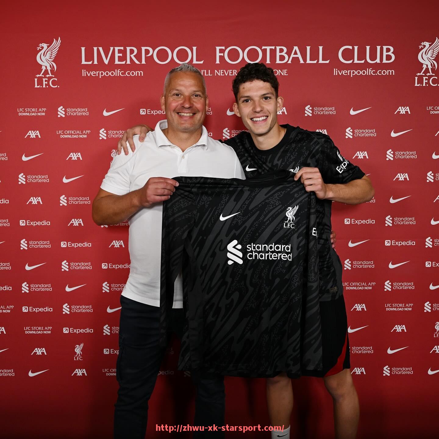 星空体育-世俱杯参赛球员所属经纪公司影响力排行与市场分布